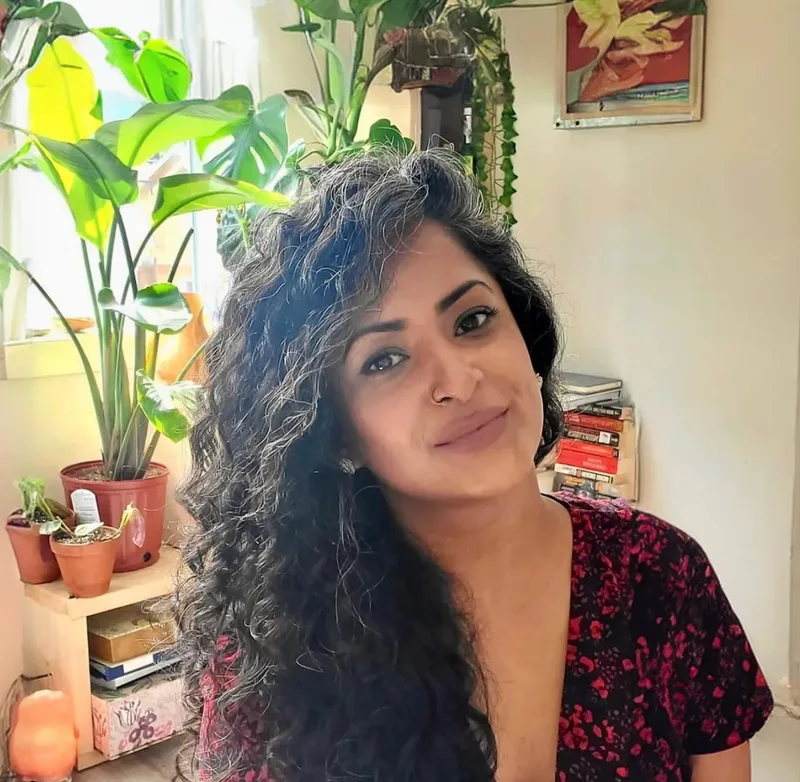 Vanathy Paranthaman, RN